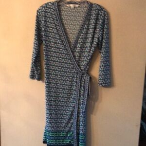 Max Studio Wrap Dress Size Small